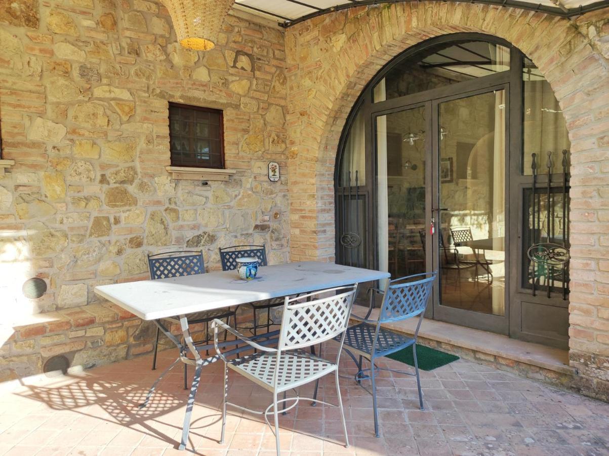 Agriturismo Santa Cristina กัมบาสซี แตร์เม ภายนอก รูปภาพ