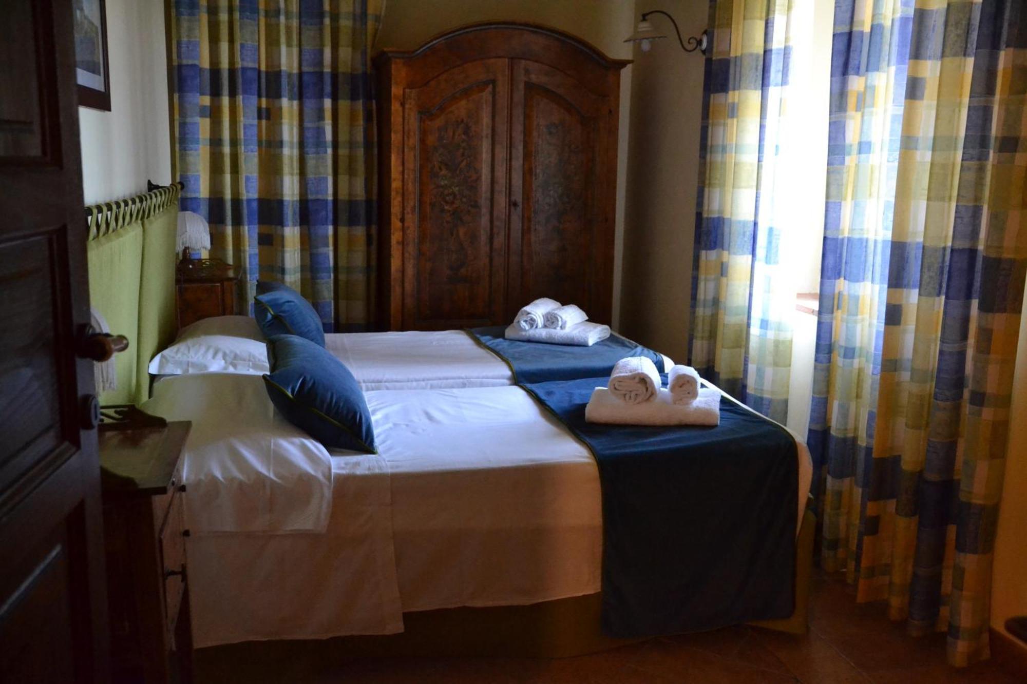 Agriturismo Santa Cristina กัมบาสซี แตร์เม ภายนอก รูปภาพ