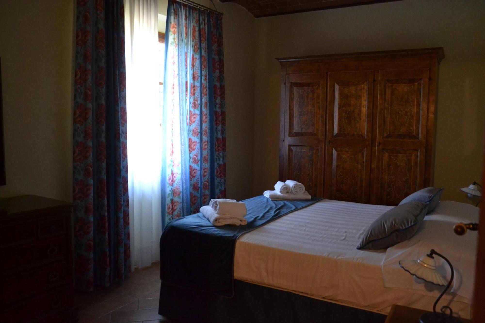 Agriturismo Santa Cristina กัมบาสซี แตร์เม ภายนอก รูปภาพ